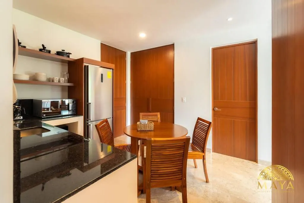 Nhoa 303A Lux 2Br Condo Pool View In Aldea Zama تولوم